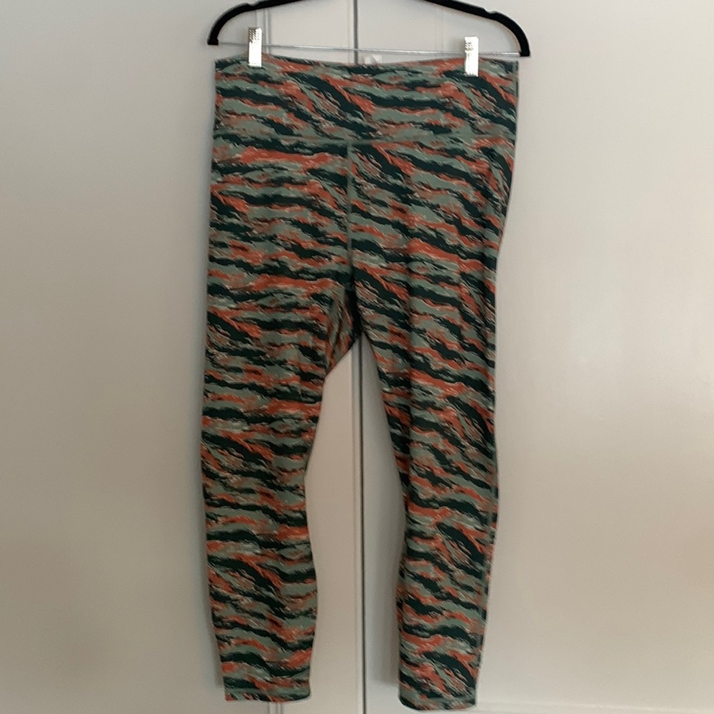 Fabletics Power Hold Leggings, XXL